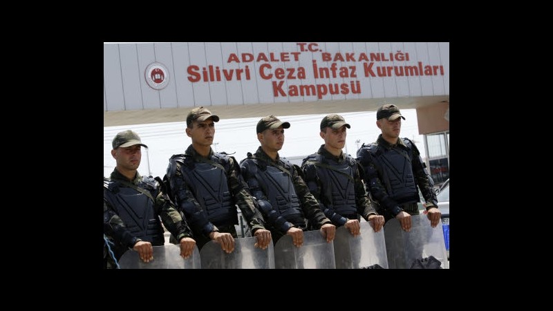 Turchia, atteso verdetto maxi processo Ergenekon per complotto golpe: 275 alla sbarra