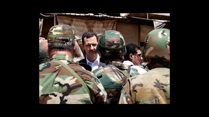 Assad: Pugno di ferro contro ribelli, Siria non sarà guidata da banditi
