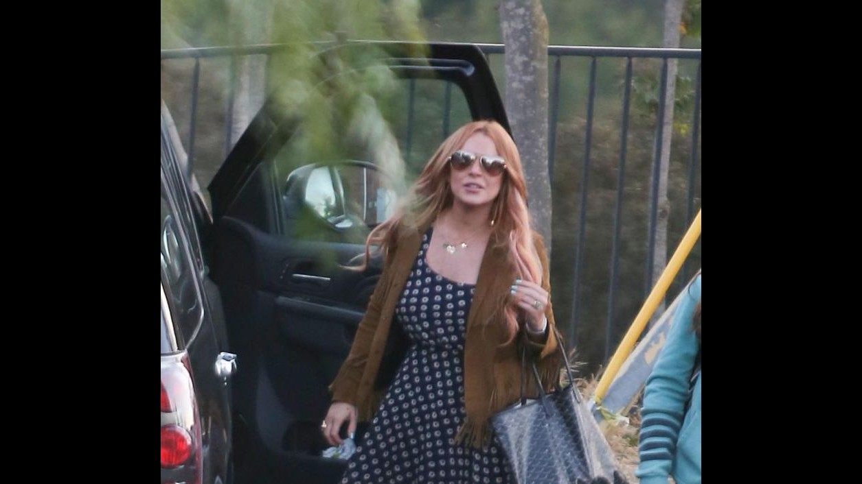 Lindsay Lohan uscita da rehab subito in tv. Recupera anche puntualità
