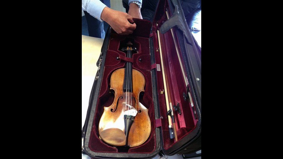 Regno Unito, recuperato violino Stradivari del 1696 rubato tre anni fa