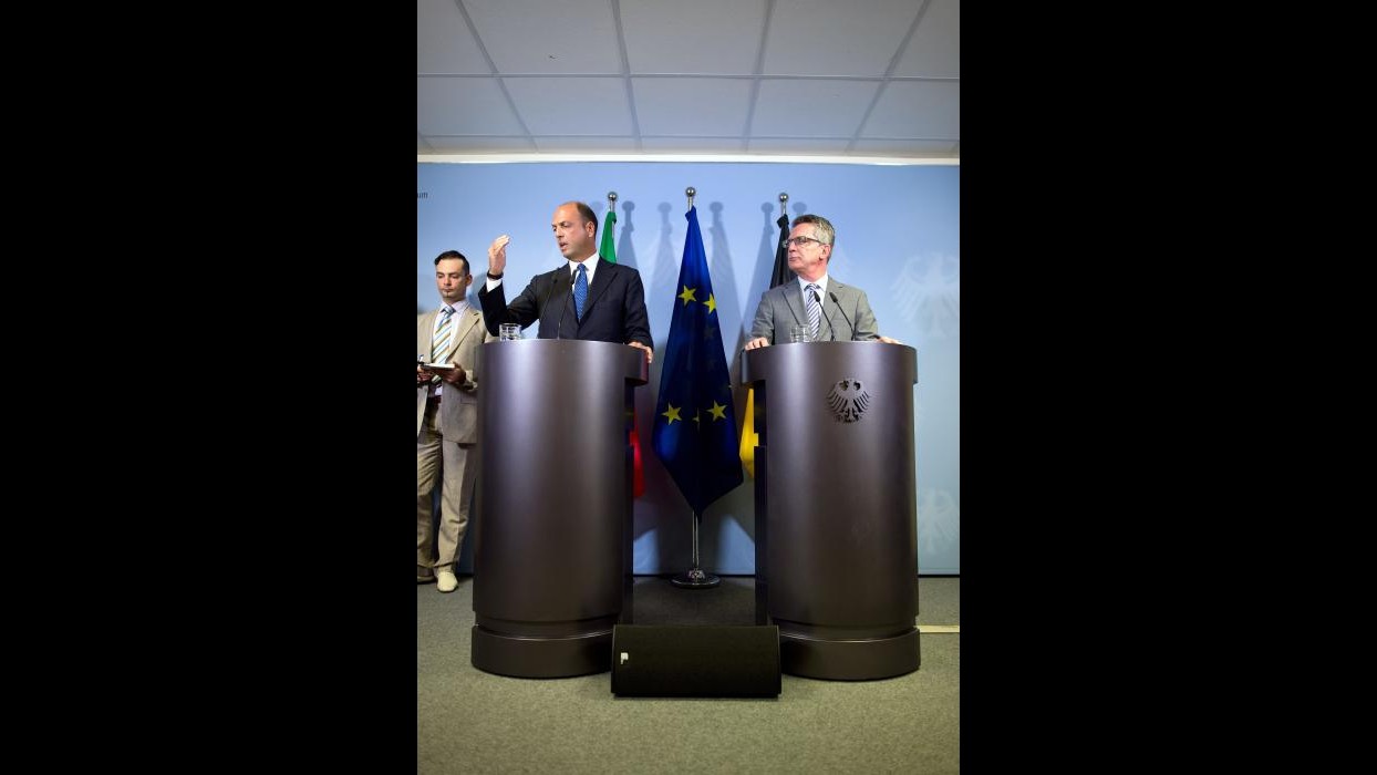 Sbarchi, Alfano: Anche la Germania sostiene l’operazione Frontex Plus