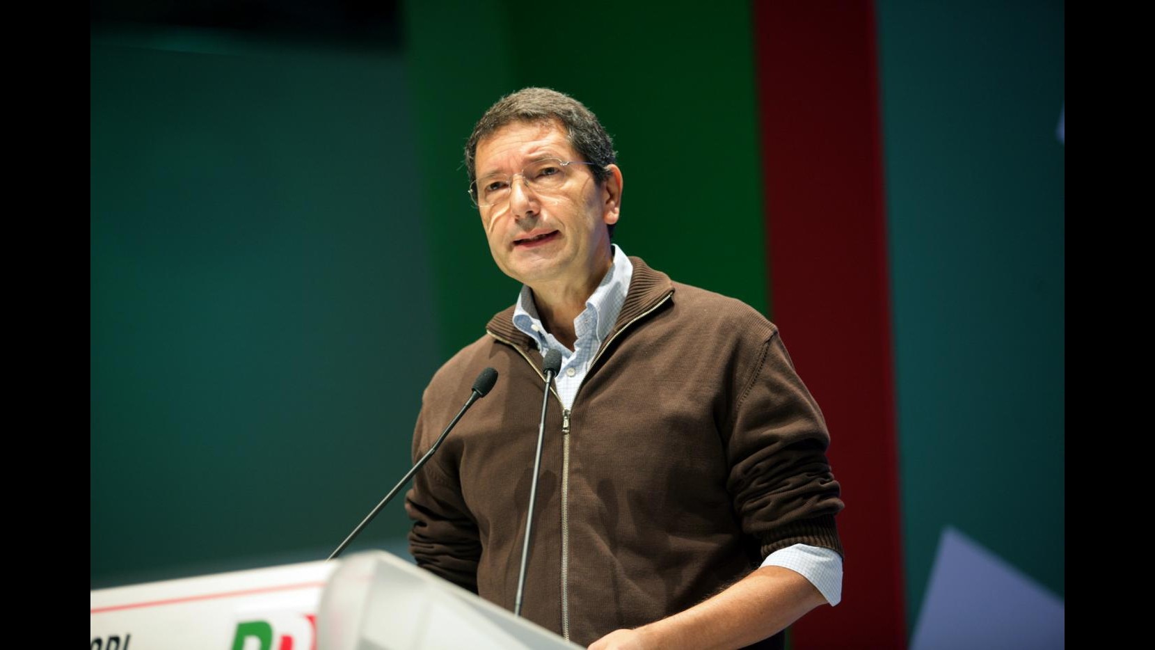 Roma, Marino: Scritte pro Priebke affronto che non tolleriamo, rimosse
