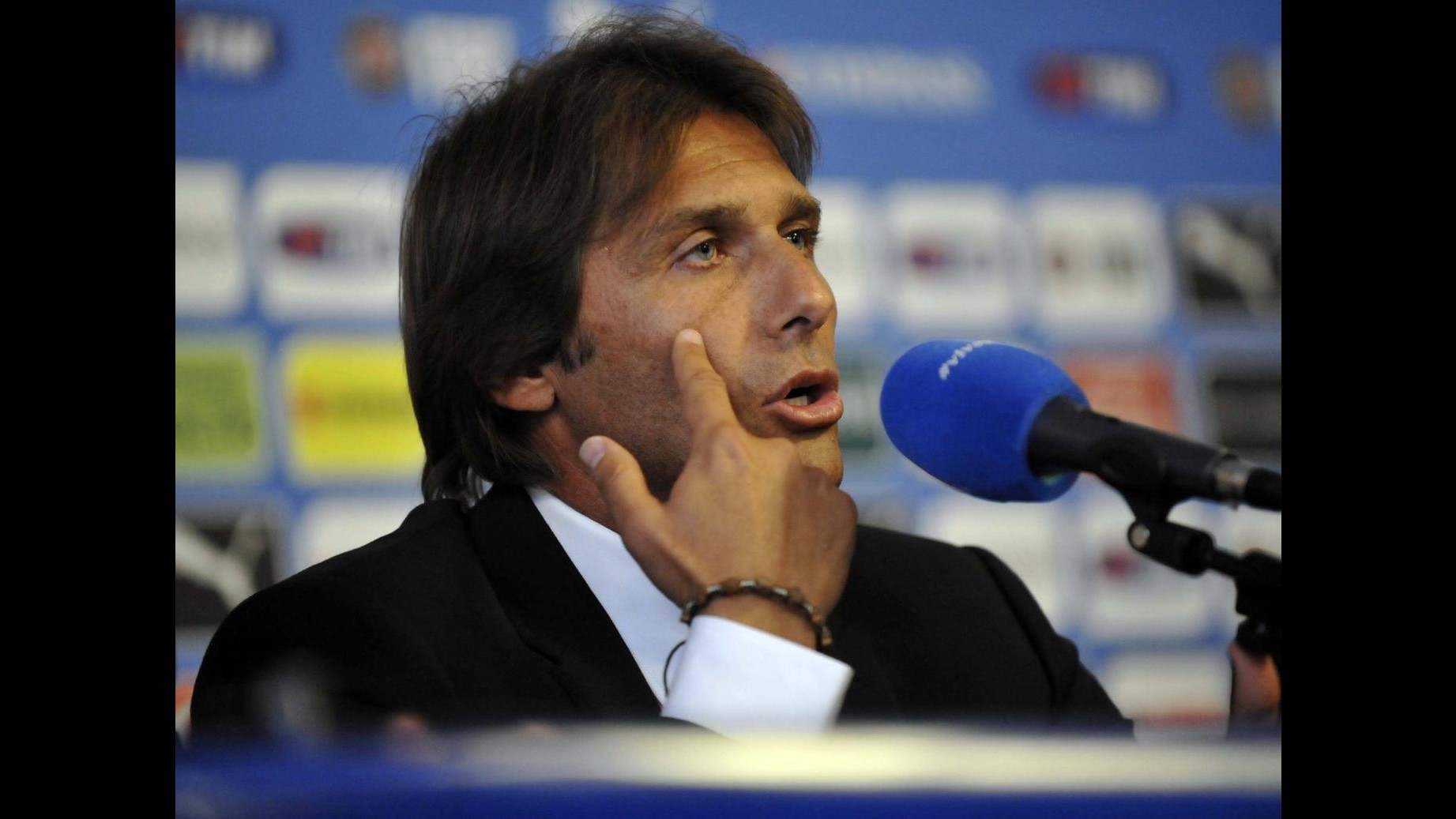Calcio, doccia gelata per Conte che nomina Cabrini e Di Biagio