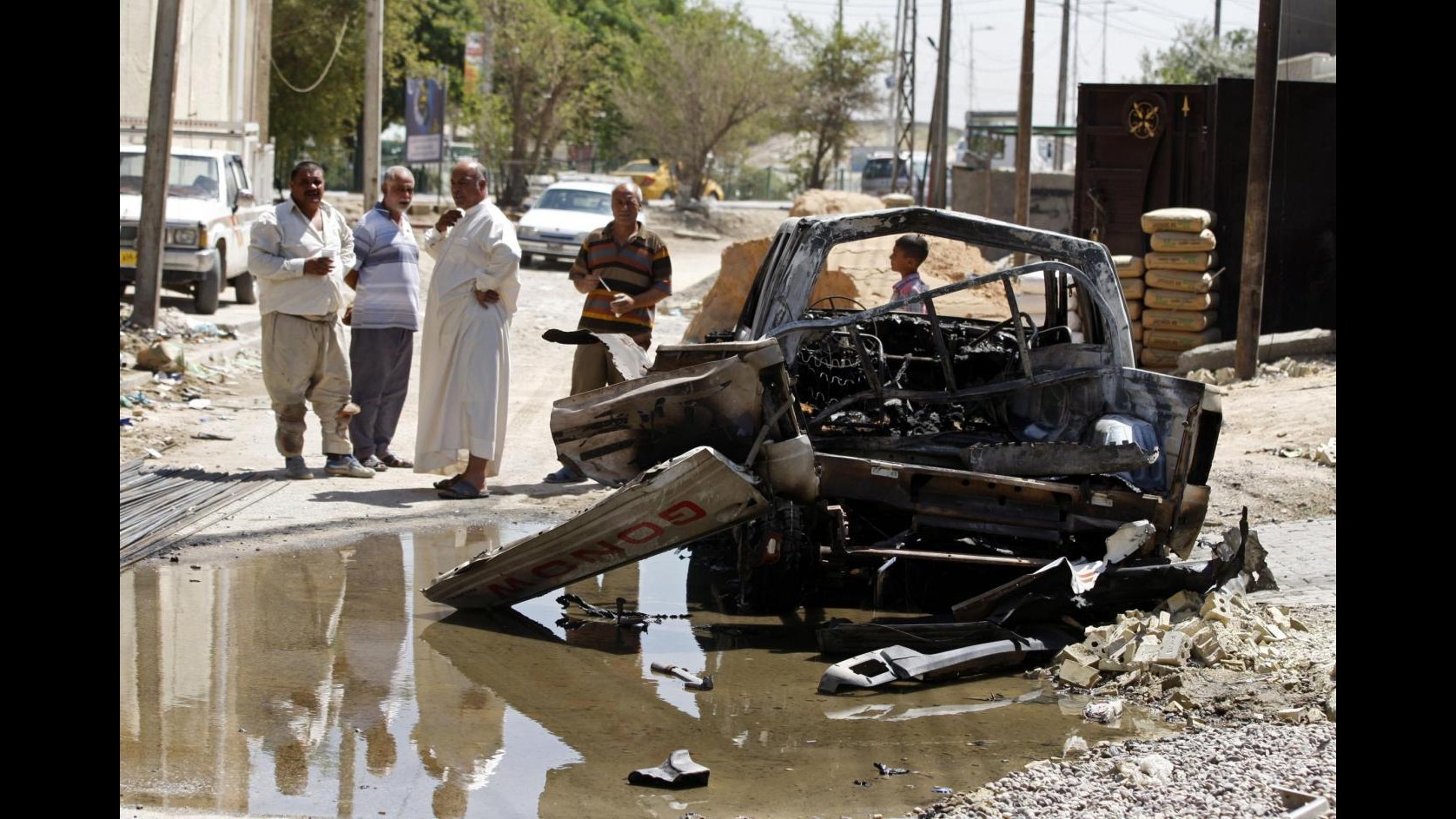 Iraq, 2 bombe a Baghdad: 4 morti e 19 feriti