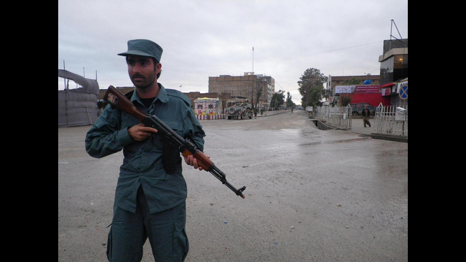 Afghanistan, attentato suicida a Kandahar: 5 morti e 25 feriti