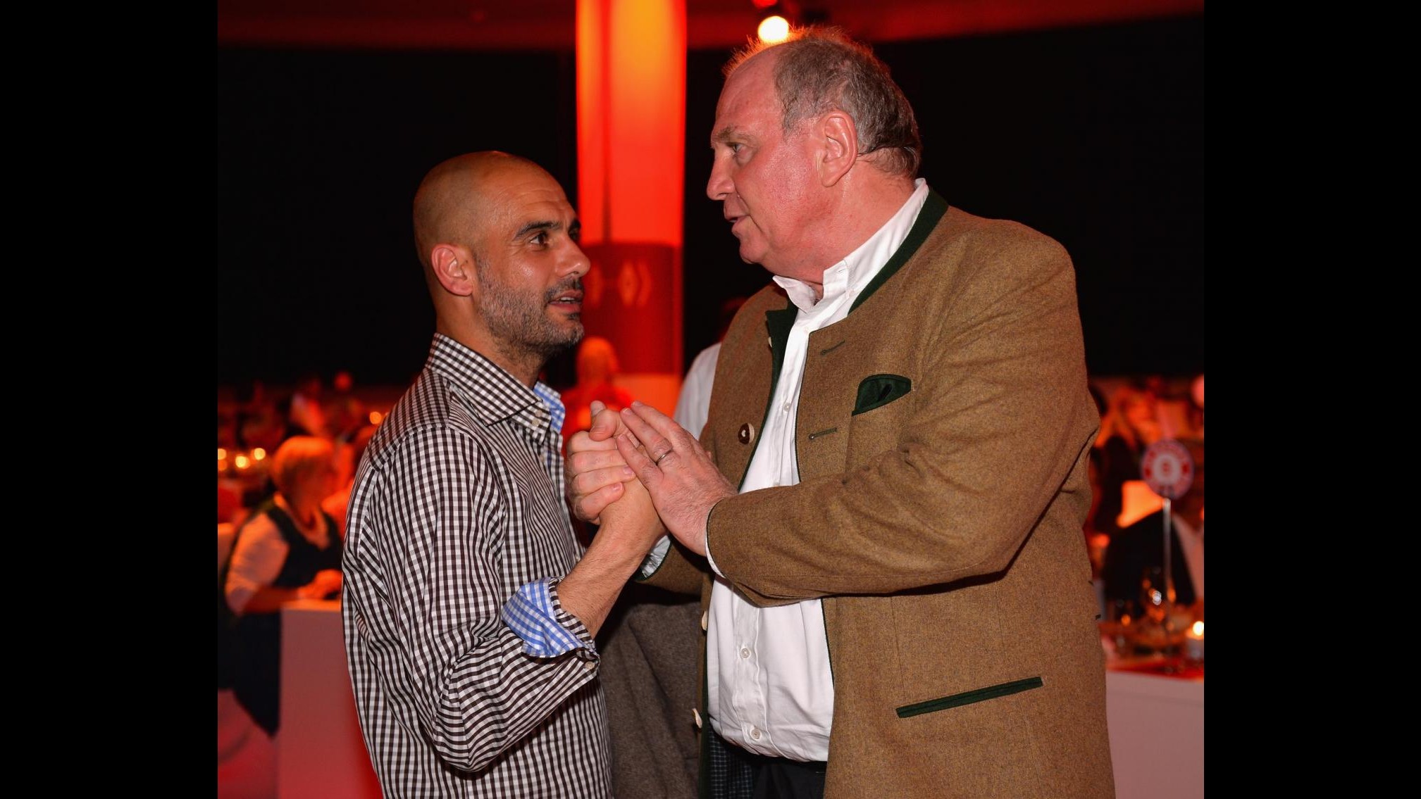 Calcio, Guardiola e Ribery visitano in carcere ex patron Bayern Hoeness