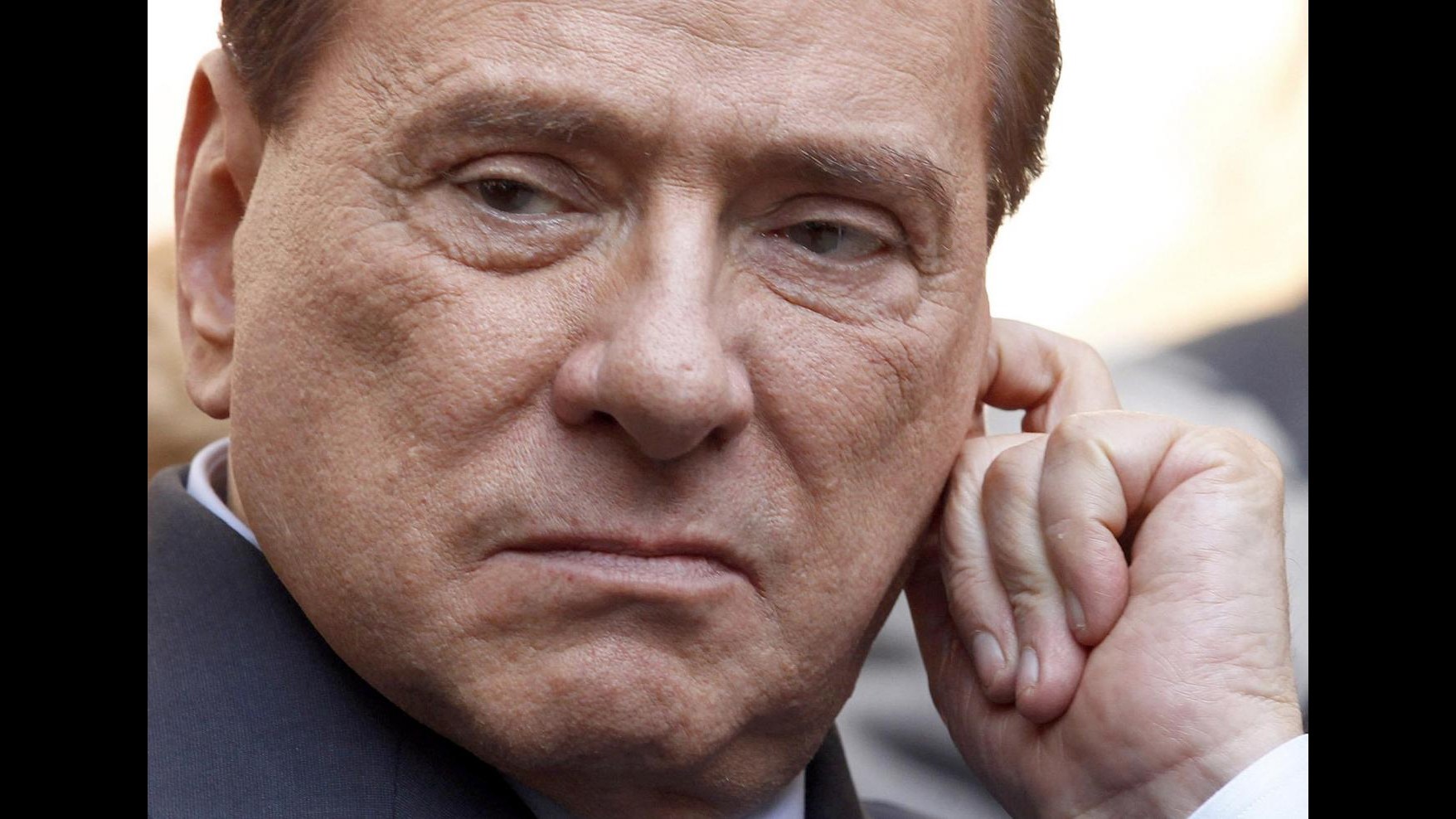 Berlusconi: Vogliono togliermi di mezzo, se mi fanno decadere stop governo