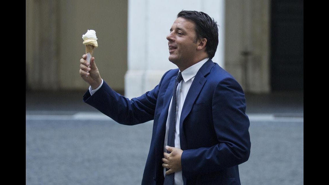 Governo, Renzi: Non si esce dalla crisi riducendo i salari