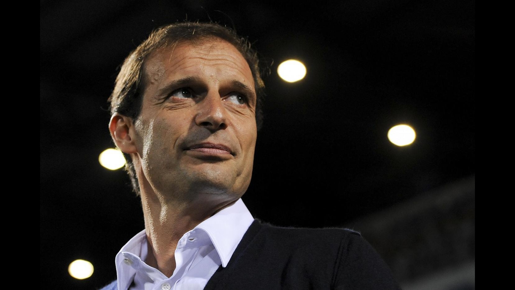 Juve, Allegri: Iniziare bene in campionato, Vidal resta e contro Chievo sarà titolare