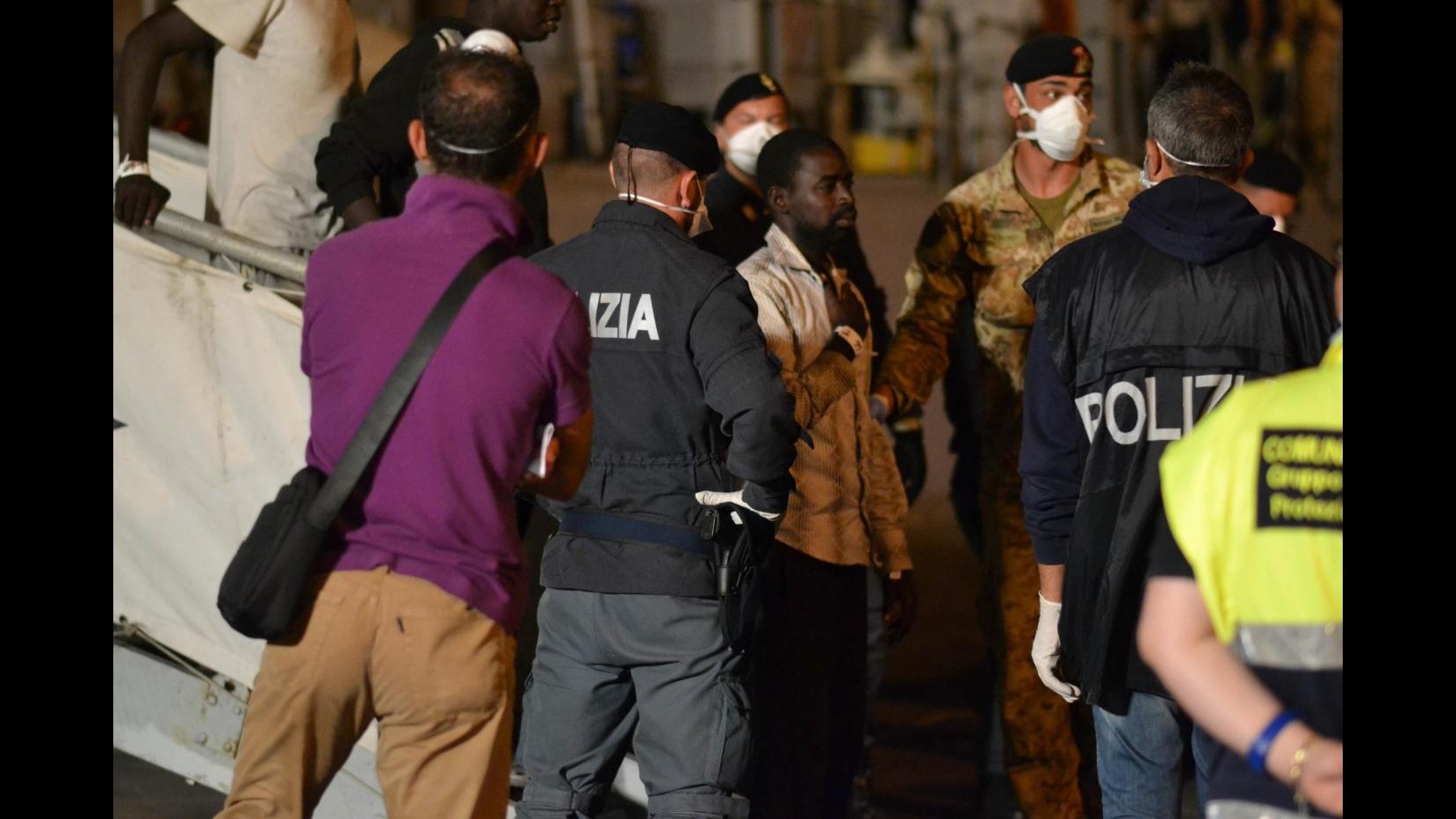 Sbarchi, arrivati a Palermo oltre duecento migranti soccorsi