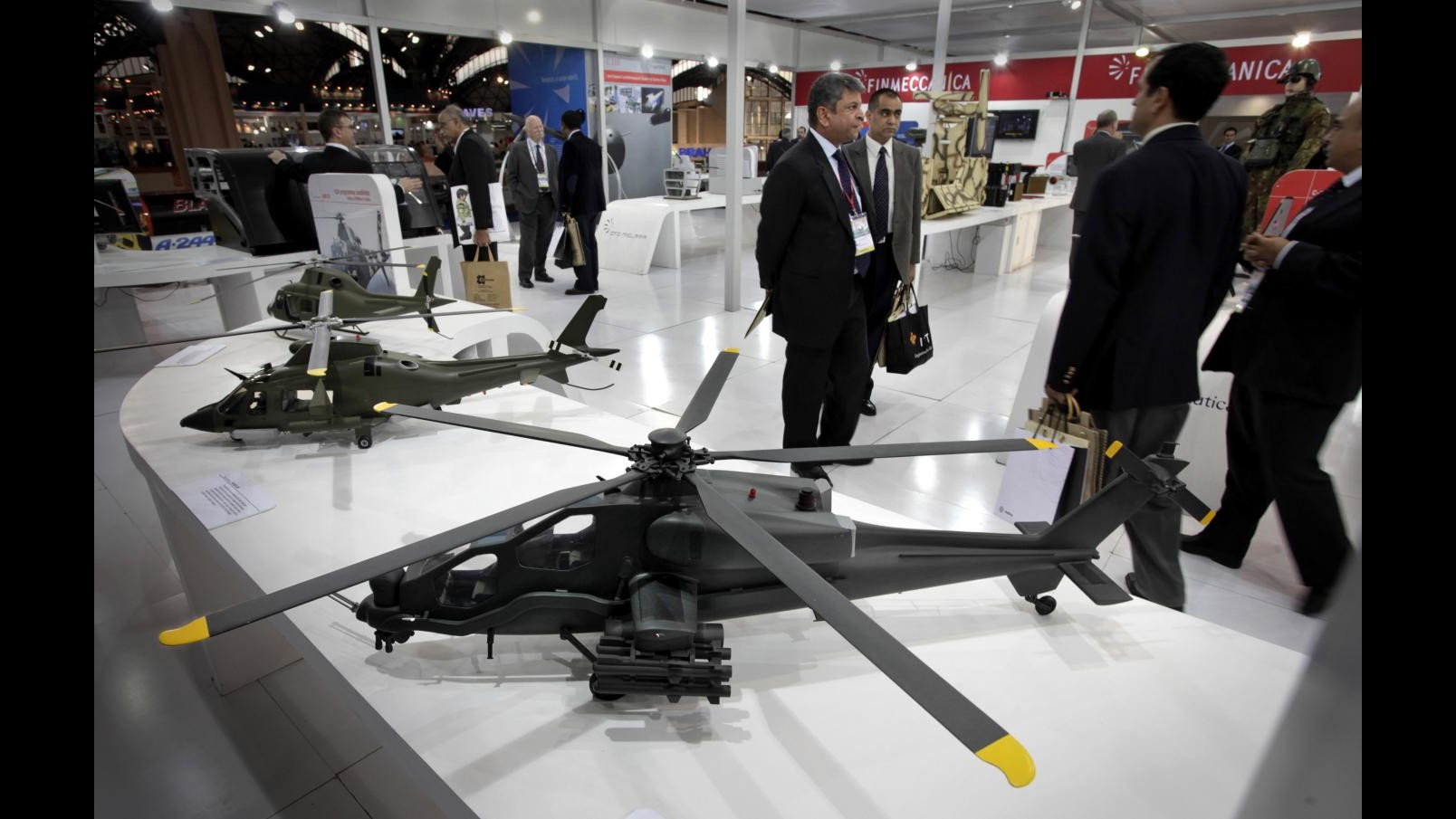 Finmeccanica, AgustaWestland verso patteggiamento su tangenti in India