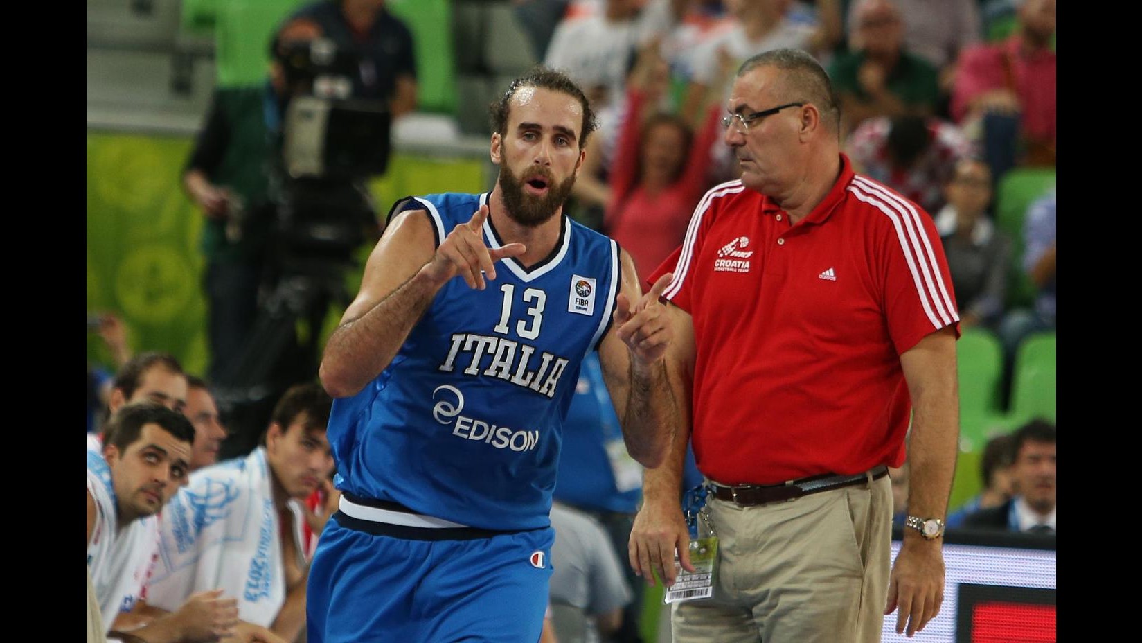 Basket, Italia travolge Svizzera 80-65 con super Datome e vola a Euro 2015