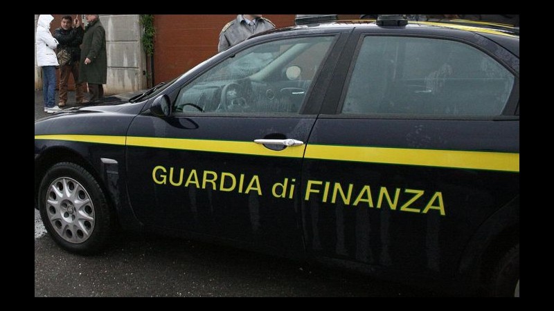 Catanzaro, scoperti in un’azienda 46 lavoratori in nero