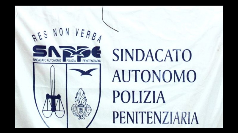 Sicurezza, Sappe: governo ci toglie sangue, meglio donarlo