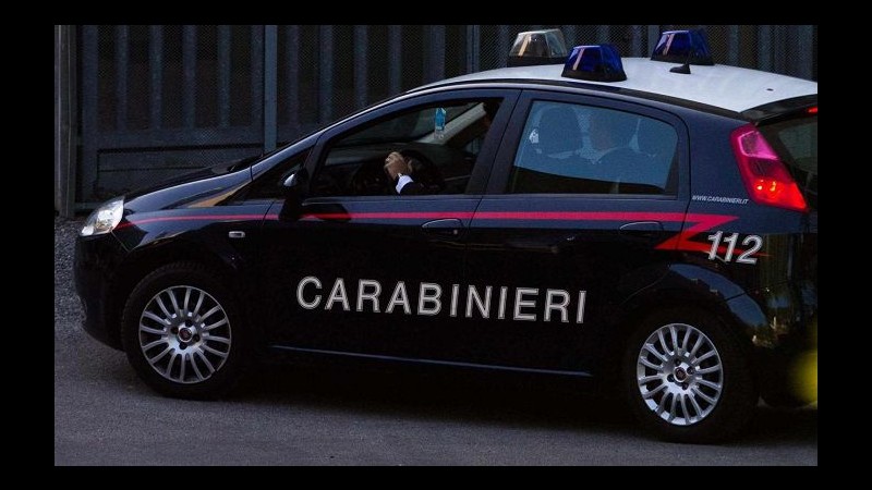Napoli, maltrattava la moglie: arrestato pregiudicato 27enne