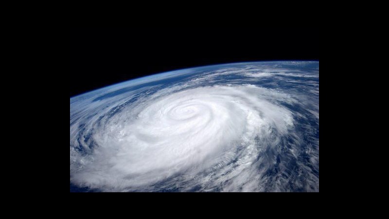 Uragano Cristobal si avvicina alle Bahamas: 5 i morti nei Caraibi