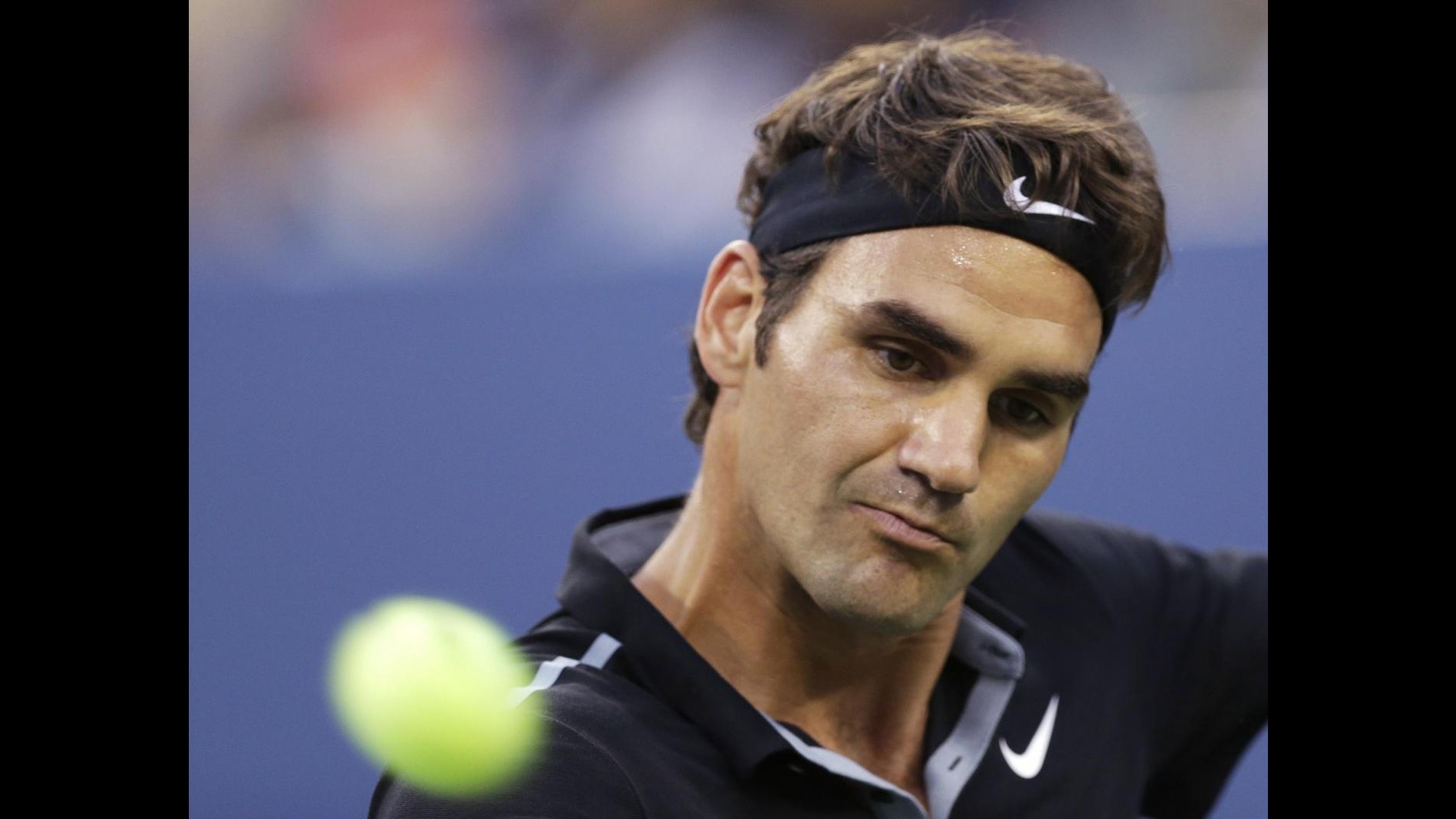 Tennis, Us Open: Federer vince davanti a Michael Jordan, ok Serena Williams
