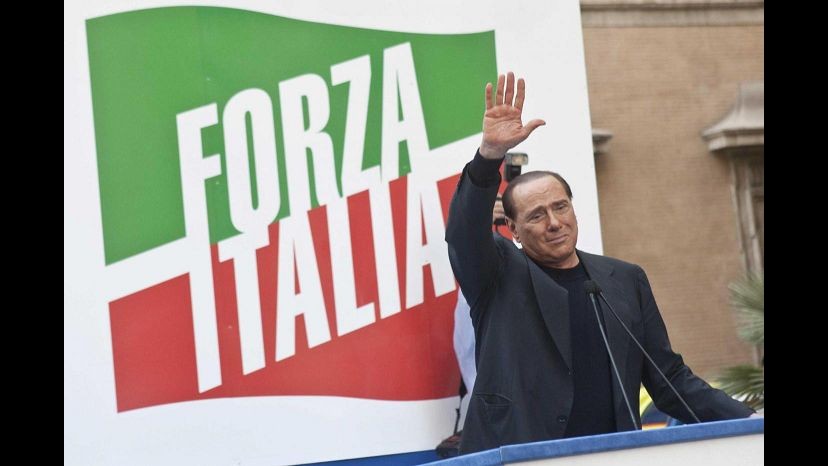 Berlusconi ai suoi: Stop dichiarazioni per non alimentare polemiche