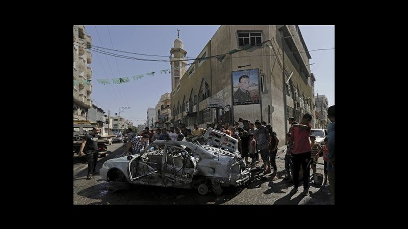 Medioriente, Israele bombarda 2 grattacieli a Gaza: 2 morti, 25 feriti