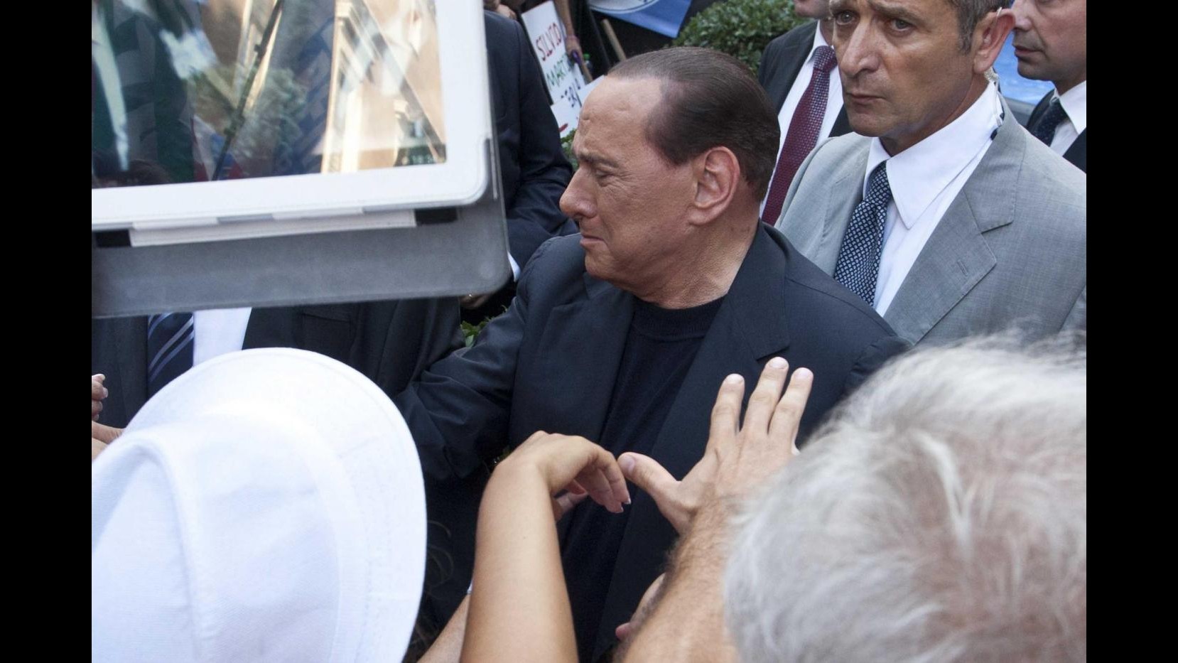 Berlusconi, Pd: Basta ripescaggi per salvare Cav. Lupi: Non abbiamo chiesto amnistia