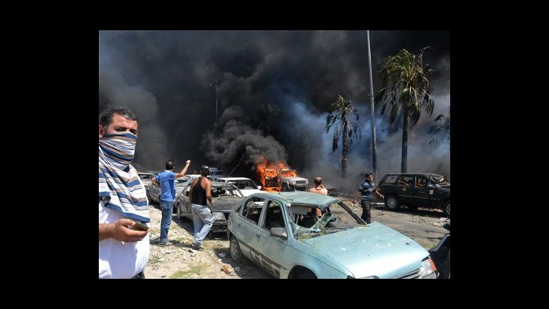 Libano, bombe all’uscita da moschee a Tripoli: 29 morti, 350 feriti