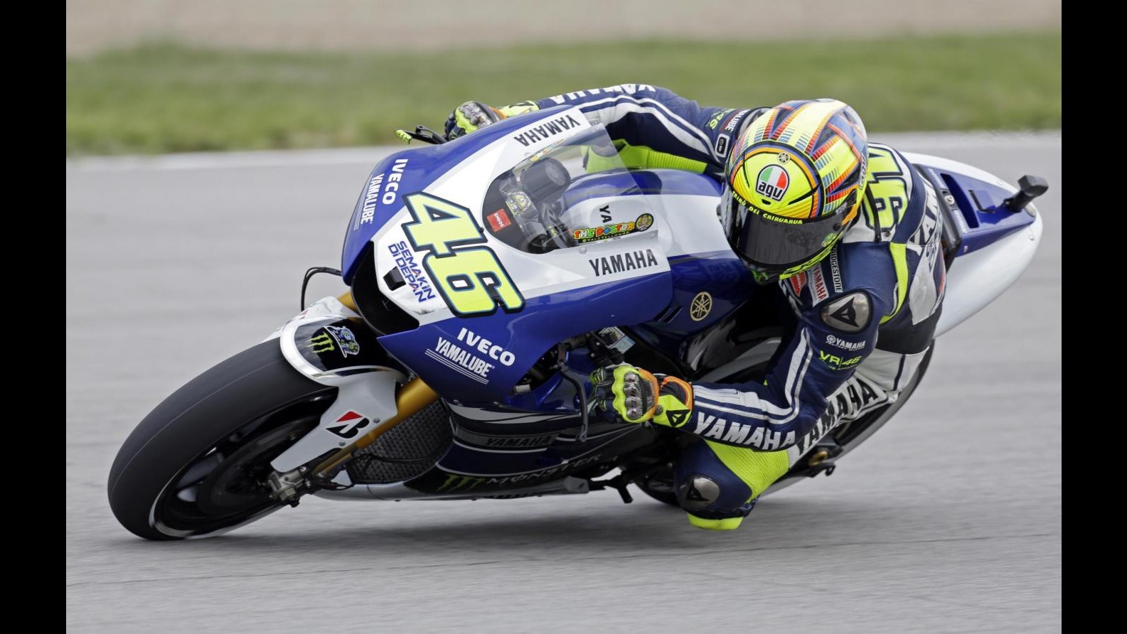 MotoGp, Rep. Ceca: Bradl e Lorenzo dominano libere. Rossi 4°, meglio rispetto al mattino