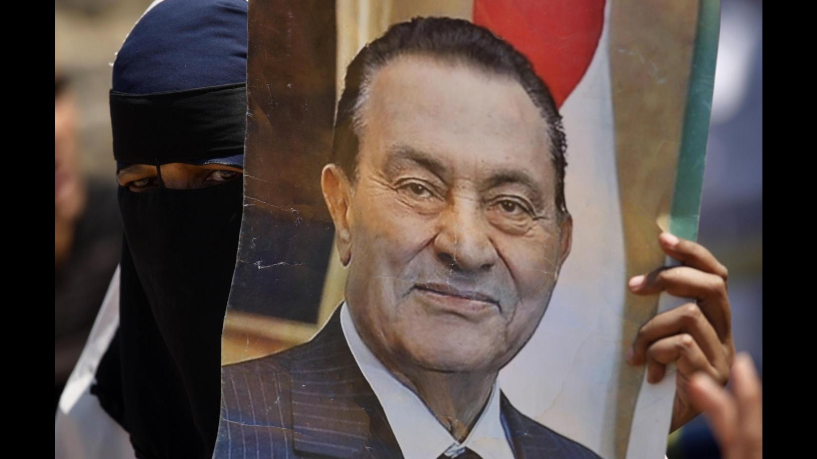 Egitto, primo ministro ordina arresti domiciliari Mubarak