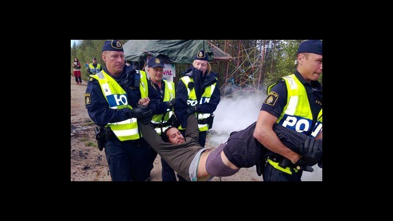 Svezia,protesta contro costruzione miniera in territorio sami: 8 fermi