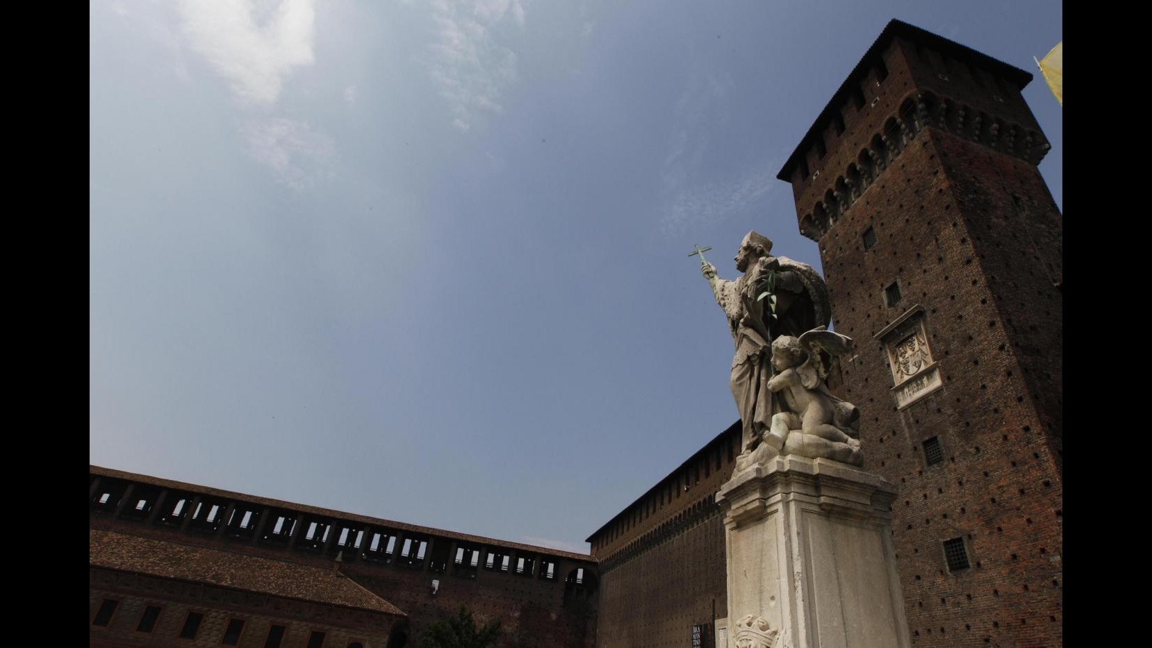 Milano, rubati tre quadri del ‘400 al Castello Sforzesco