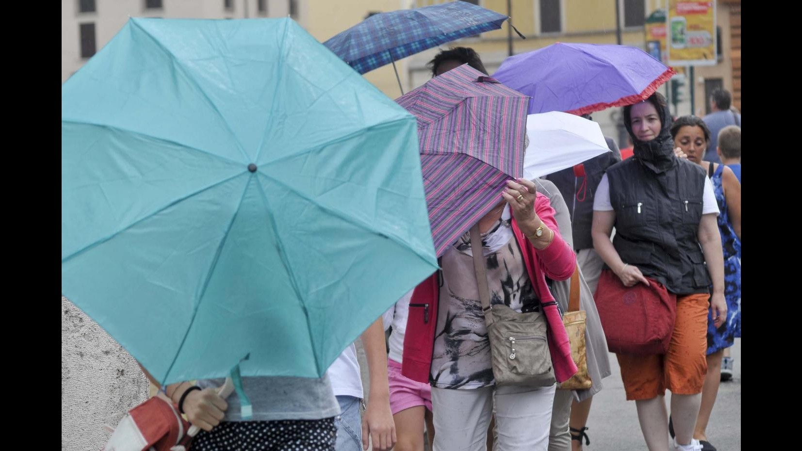 Maltempo, allerta per temporali al Sud