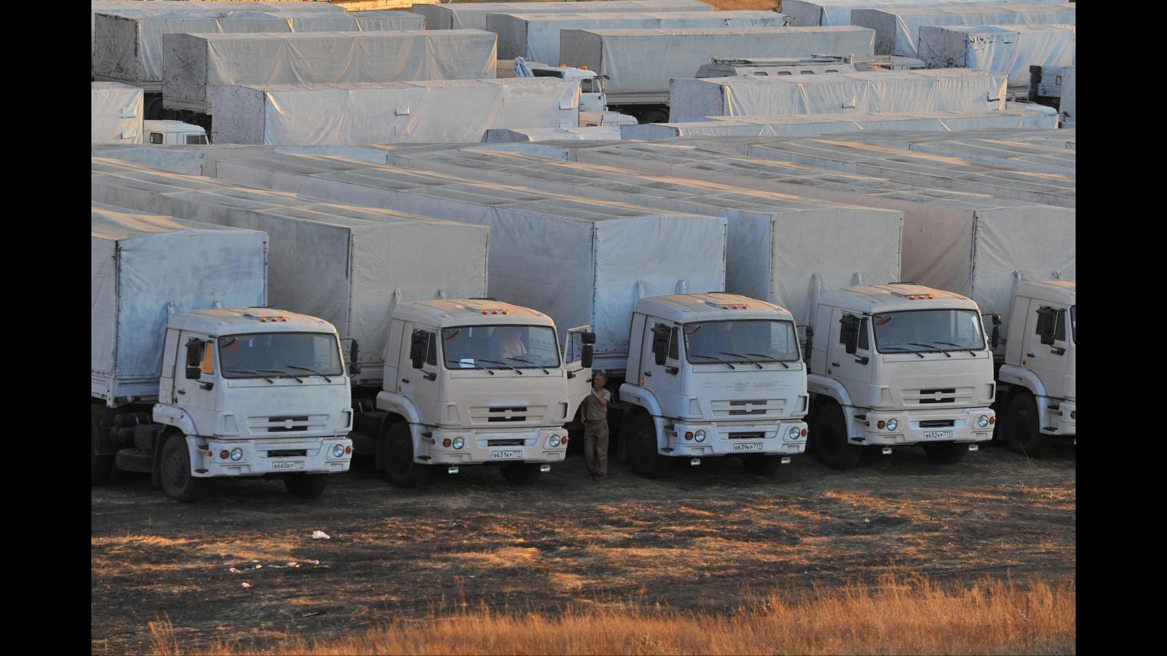 Ucraina, Kiev: Convoglio aiuti russi entrato illegalmente