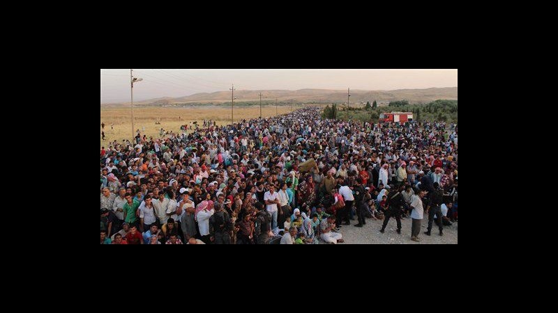 Siria, 30mila rifugiati arrivati in regione curda Iraq da giovedì