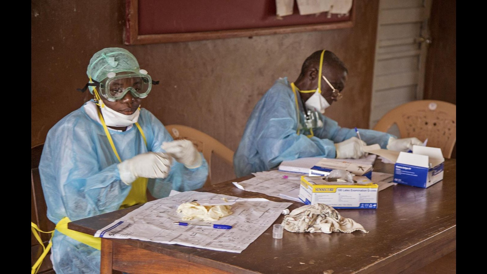 Ebola, Cuba invierà 160 operatori sanitari in Sierra Leone