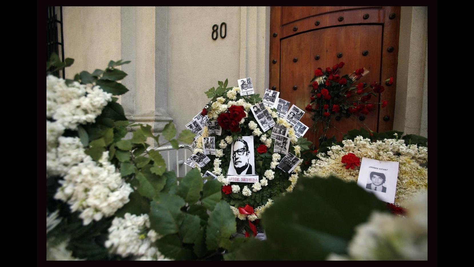 Cile, scontri per l’anniversario del golpe: 6 carabinieri feriti