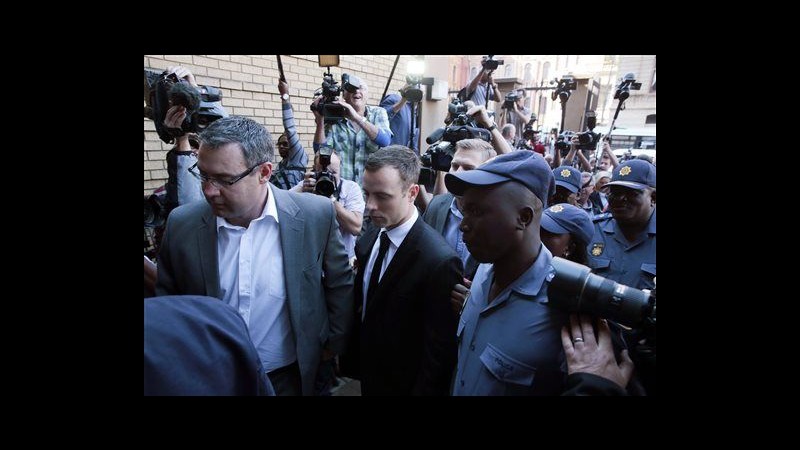 Caso Pistorius, giudice: No prove per premeditazione, ma atleta fu negligente