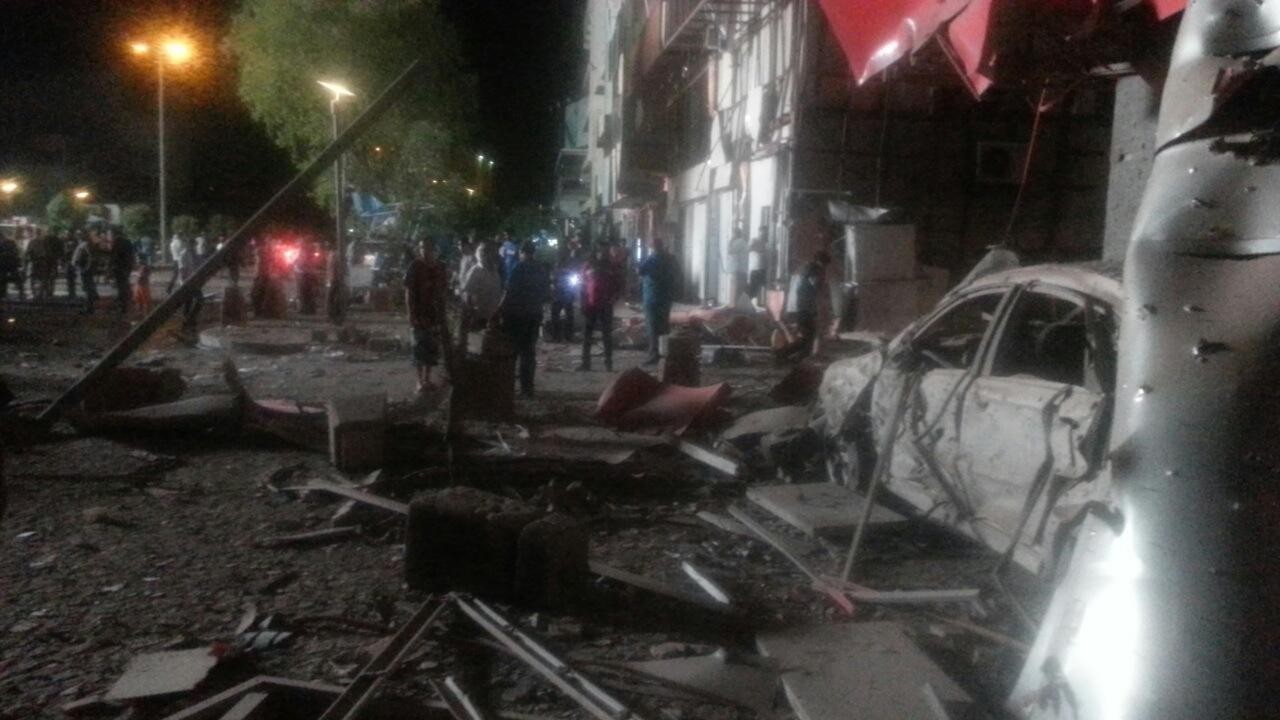Iraq, 2 autobombe vicino mercati a Baghdad: 13 morti
