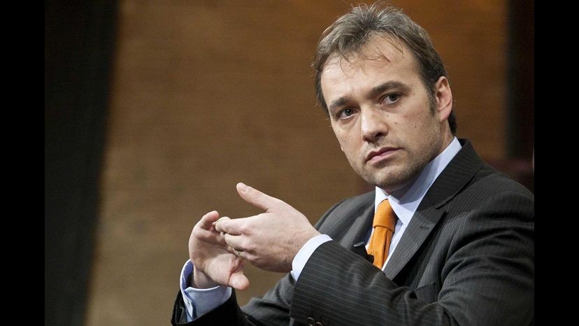 Emilia Romagna, Pd nel caos: Richetti e Bonaccini indagati per peculato