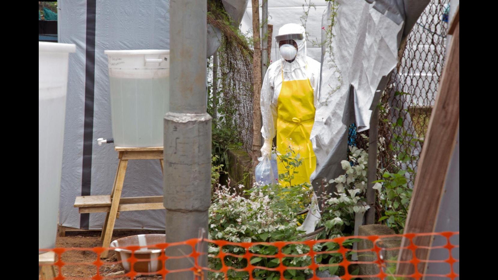 Ebola, Oms cambia procedure sicurezza per personale in Sierra Leone