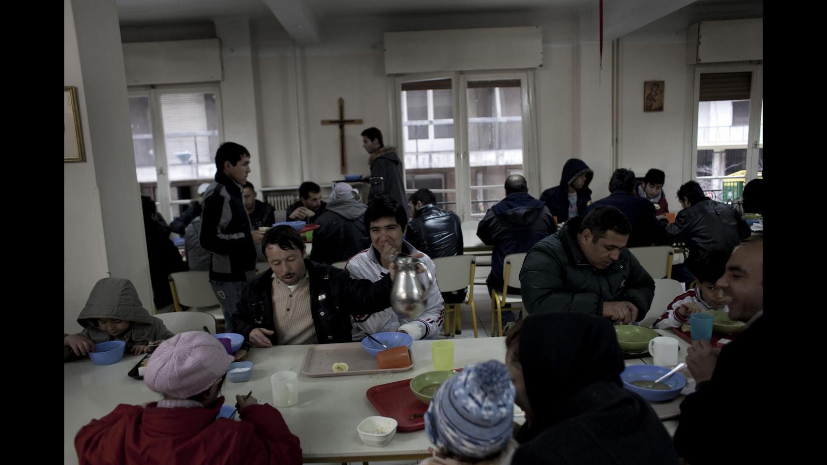 Sbarchi, 365 migranti accolti dalla caritas di Palermo