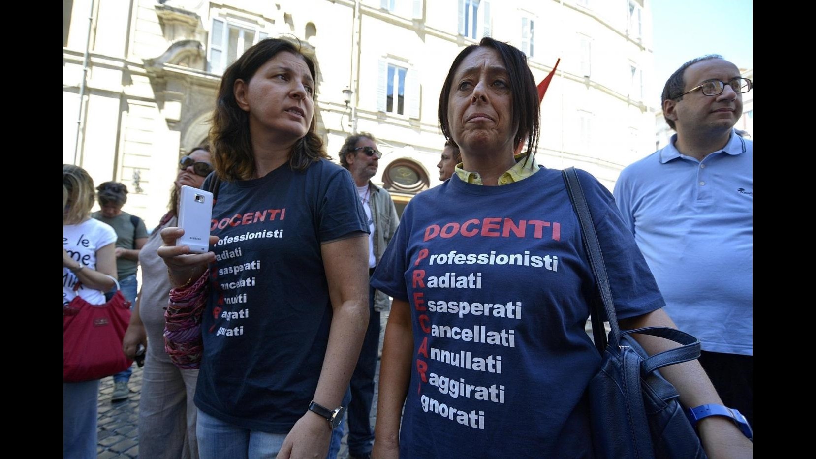 Scuola, Ocse: In Italia stipendi insegnanti -2% tra 2008 e 2012