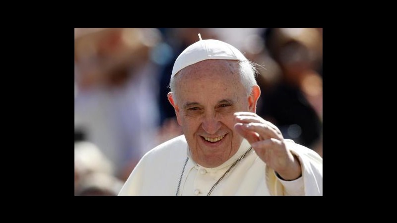 Iraq, Papa benedice convogli Croce rossa diretti a Erbil