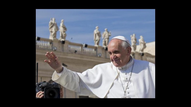 Papa Francesco: Le parole uccidono, non insultate nessuno