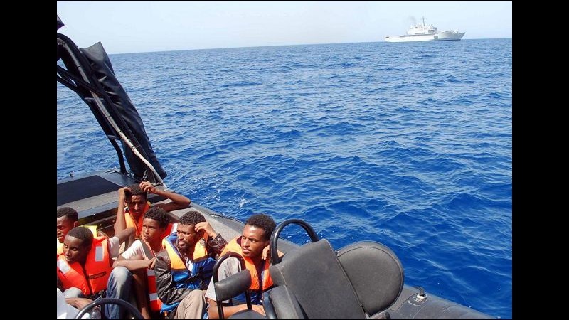 Sbarchi, 205 migranti a Catania: fermato presunto scafista