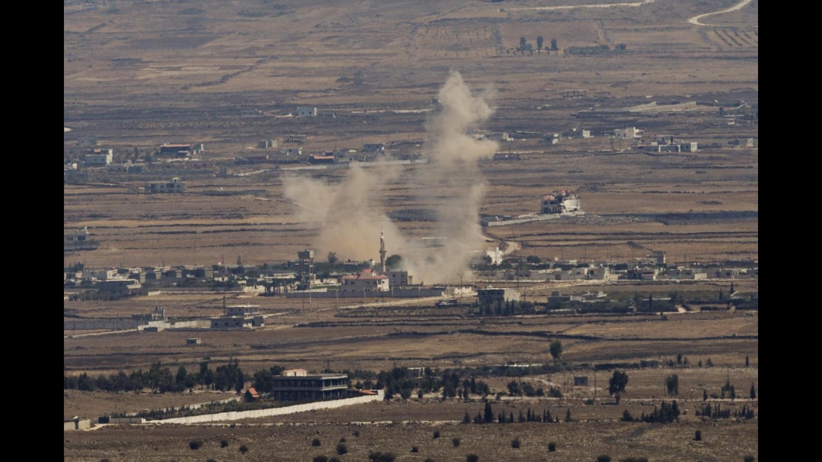 Libano, Israele fa esplodere bomba a distanza: morto membro Hezbollah