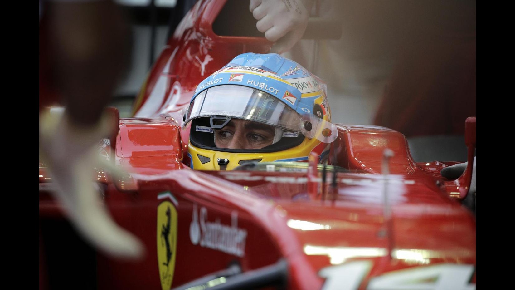 F1, stampa spagnola: Alonso può lasciare la Ferrari senza penali