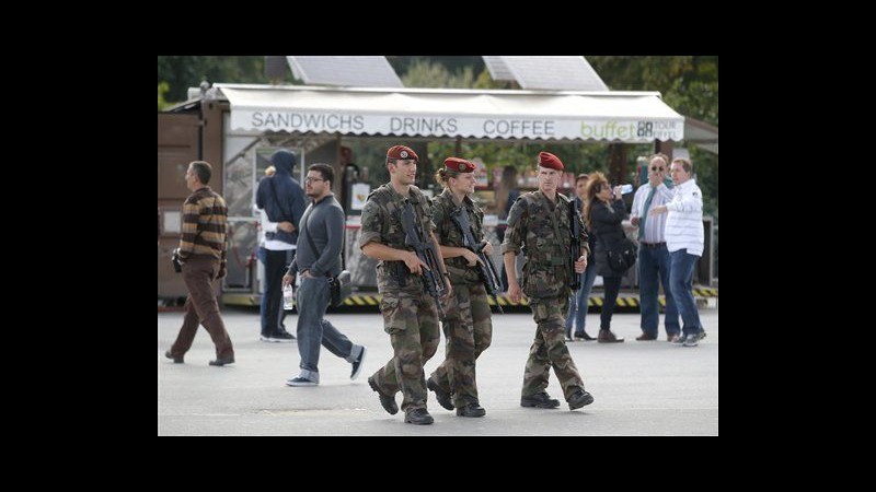 Isil, Francia: Non negozieremo con rapitori ostaggio in Algeria