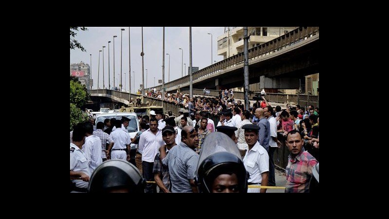 Egitto, si schianta elicottero esercito a Fayoum: 6 morti, un ferito