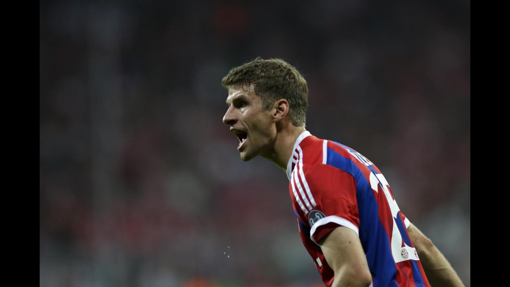 Bundesliga: pareggio Bayern ad Amburgo, Immobile sbaglia rigore e Borussia perde