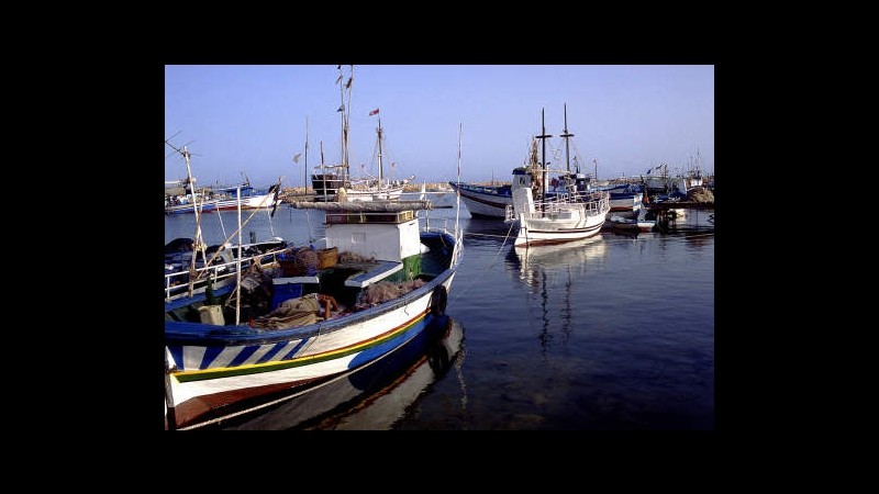 Tunisia, fermato e poi rilasciato peschereccio di Mazara del Vallo