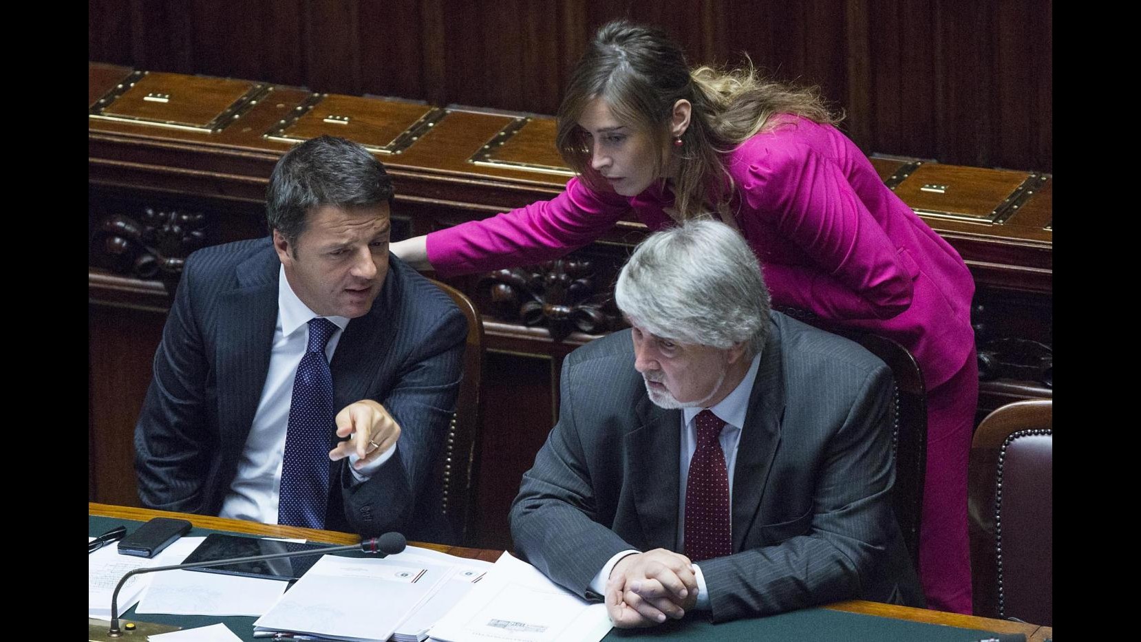 Lavoro, ok commissione a Jobs act: Caos Pd, minoranza insorge